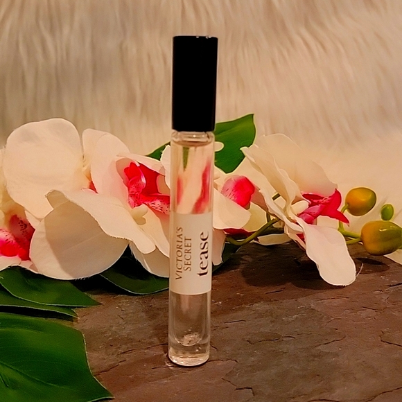 Victoria's Secret Shimmer Tease Perfume Roller ball Travel - Picture 1 of 5